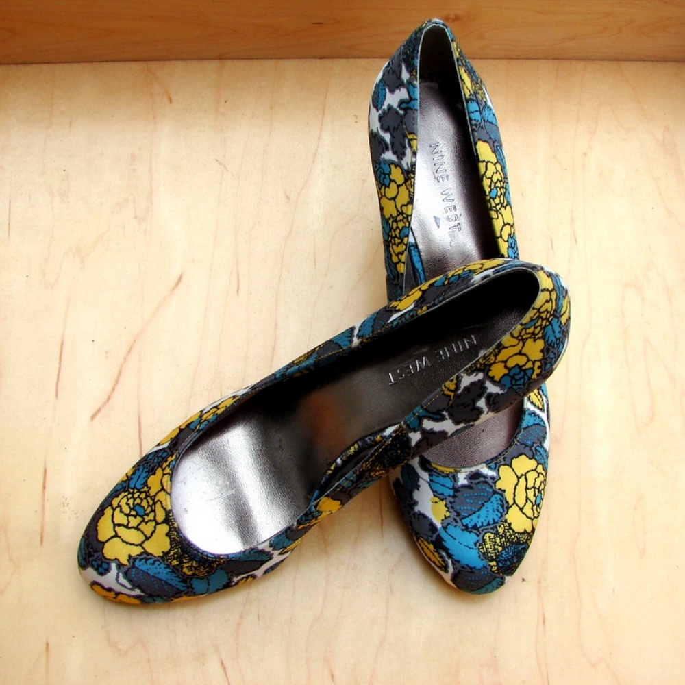 Nine West floral cork heels 6M Like New shoes women's